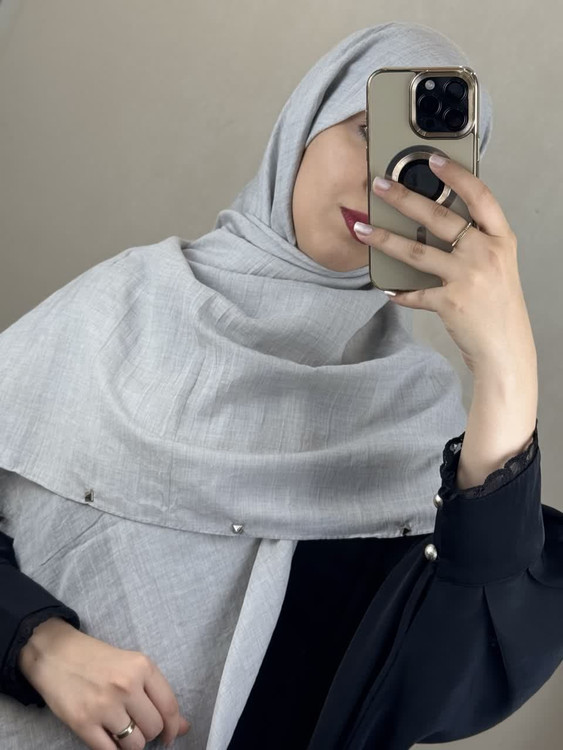 روسری نخی سنگشور و دور پانچی رنگ طوسی روشن