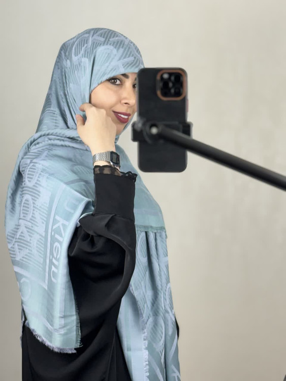 روسری ابریشم ژاکارد CK رنگ آبی نقره ای