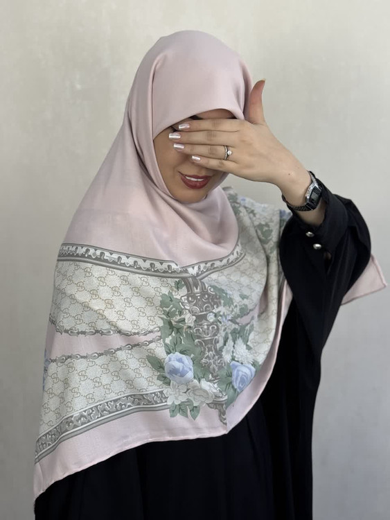 روسری کشمیر گوچی وارداتی رنگ صورتی