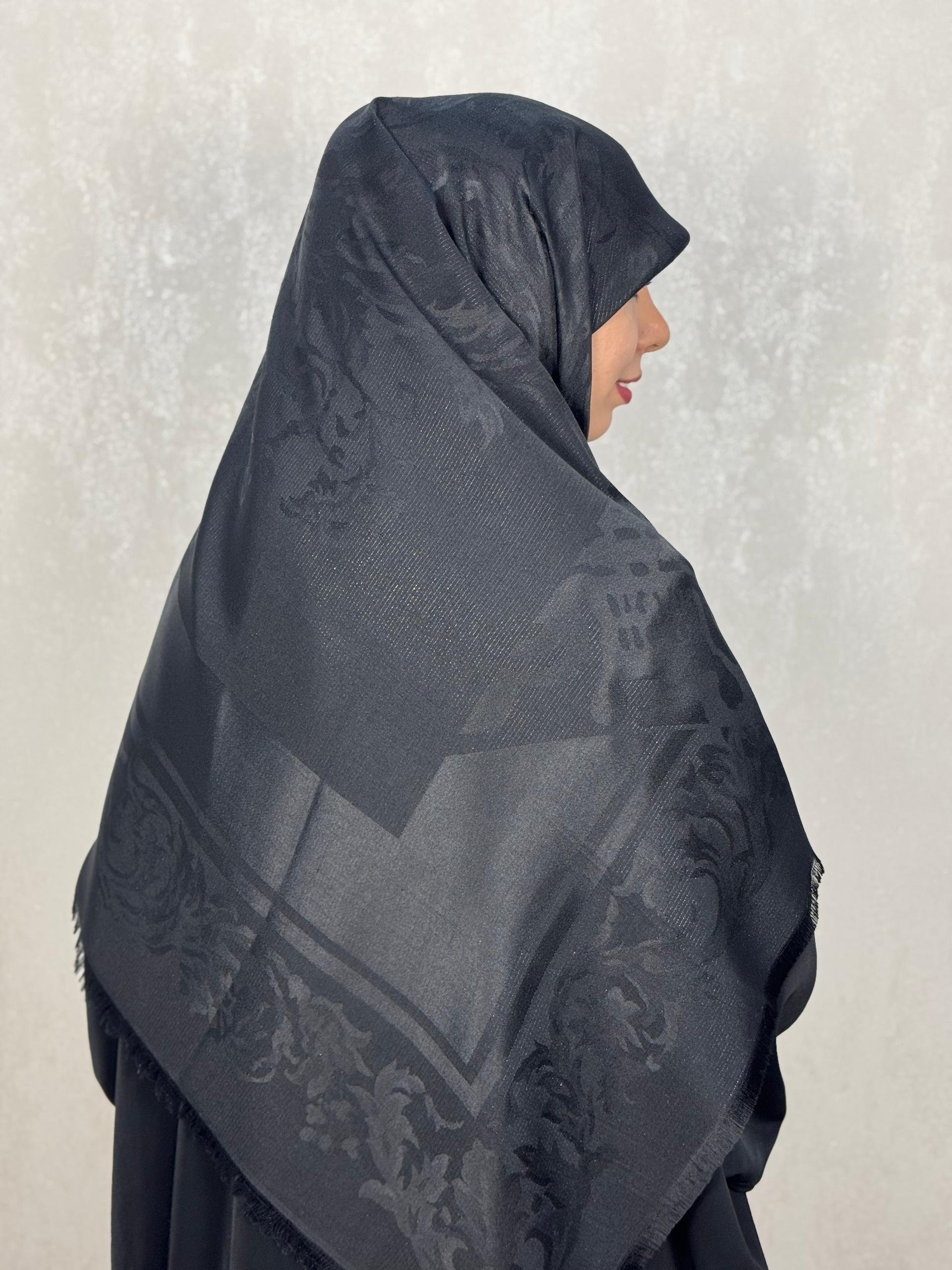 روسری ژاکارد لمه طرح سلطنتی رنگ مشکی
