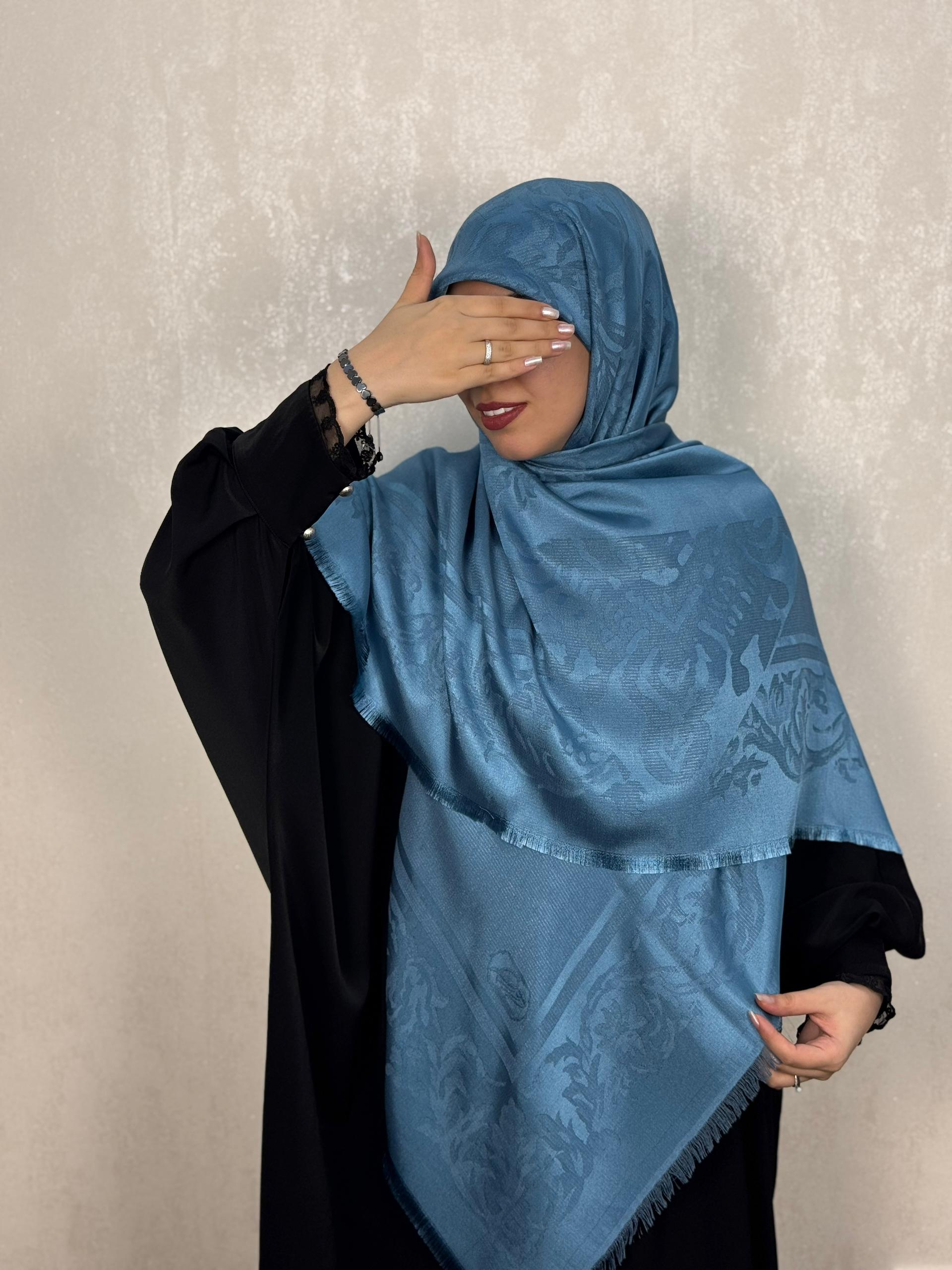 روسری ژاکارد لمه طرح سلطنتی رنگ آبی