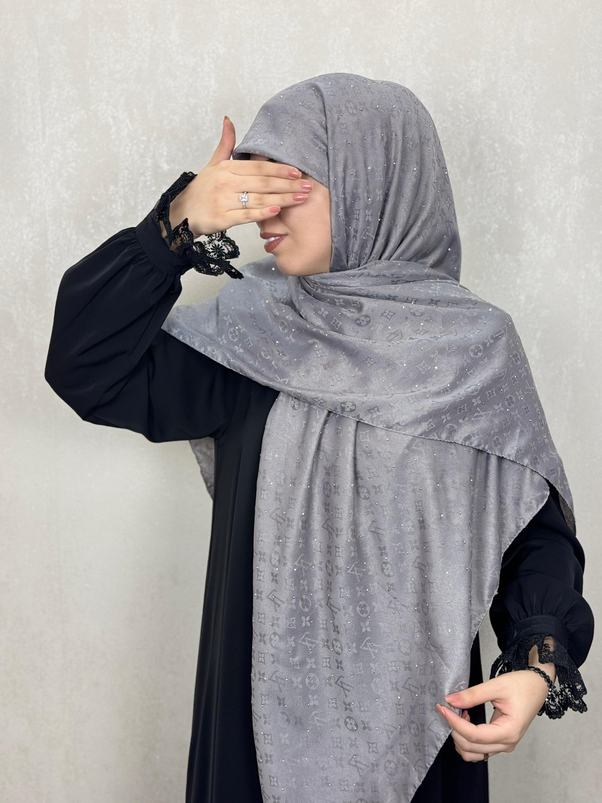 روسری کشمیر   LV نگین دار رنگ طوسی
