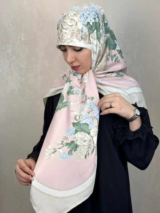 روسری ابریشم ژاکارد دوردست دوز وارداتی رنگ صورتی