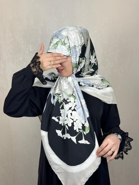 روسری ابریشم ژاکارد دوردست دوز وارداتی رنگ مشکی کد 001