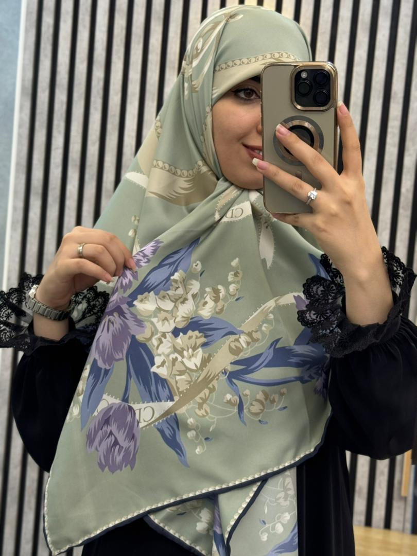 روسری ابریشم توییل وارداتی CD رنگ سبز