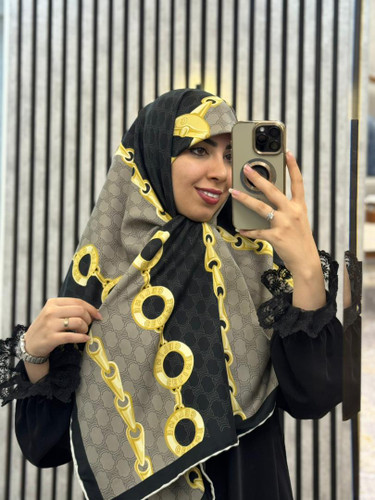 روسری ابریشم توییل وارداتی طرح  زنجیر رنگ مشکی کد002