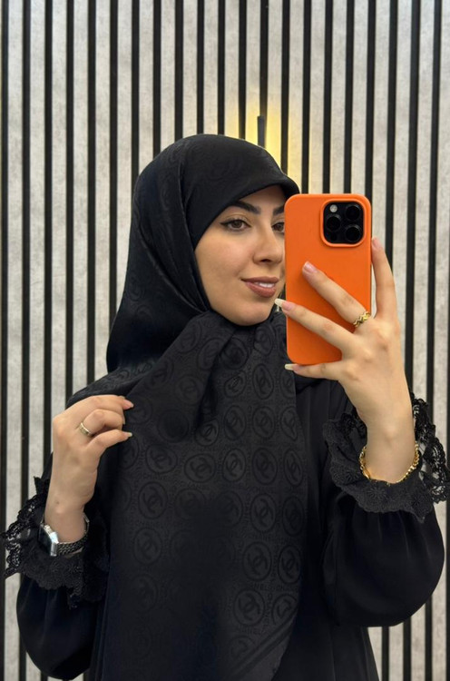 روسری ژاکارد نخ رنگ مشکی قواره 120 طرح 01