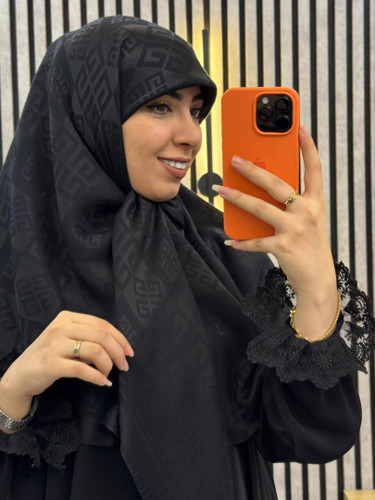 روسری ژاکارد نخ رنگ مشکی قواره 120 طرح 02