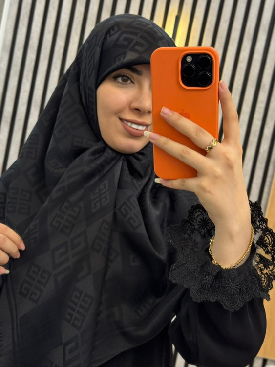 روسری ژاکارد نخ رنگ مشکی قواره 120 طرح 02