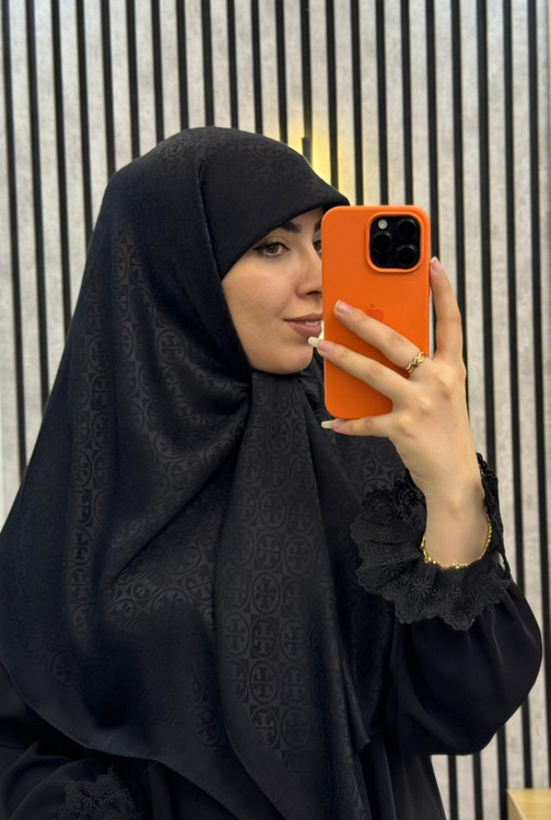 روسری ژاکارد نخ رنگ مشکی قواره 120 طرح 03