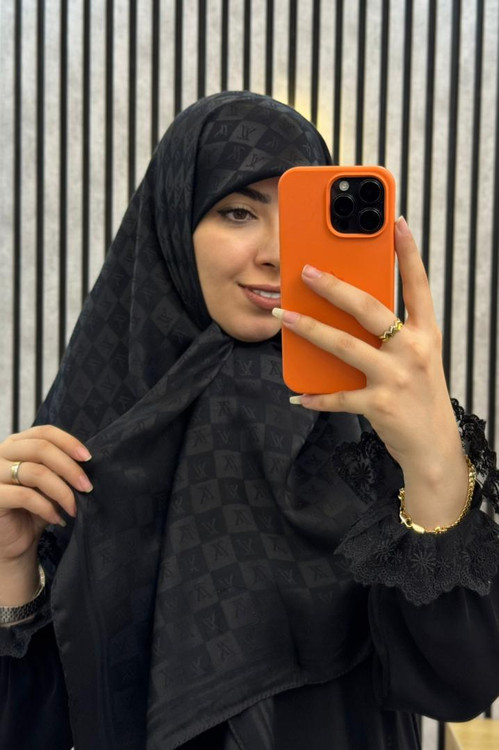 روسری ژاکارد نخ رنگ مشکی قواره 120 طرح 04