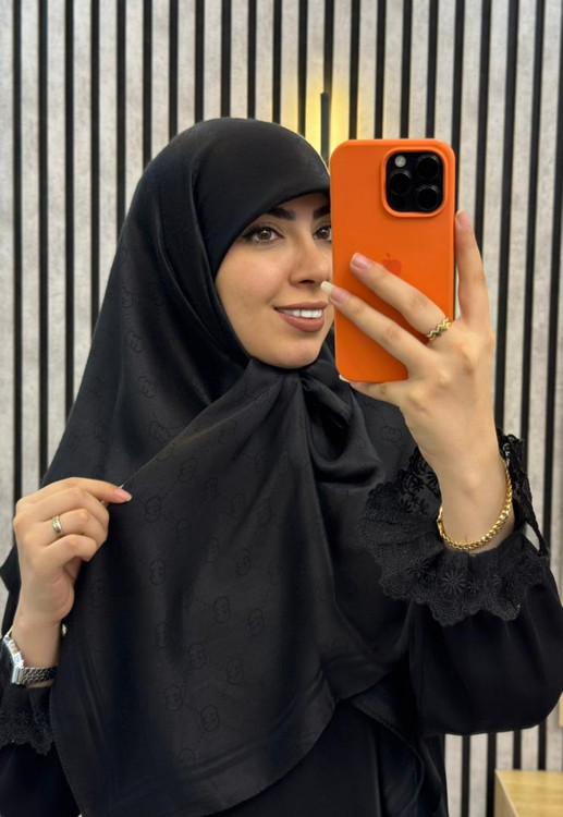 روسری ژاکارد نخ رنگ مشکی قواره 120 طرح 05