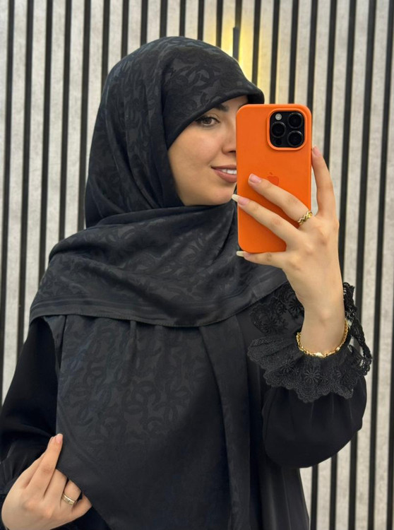 روسری ژاکارد نخ رنگ مشکی قواره 120 طرح07