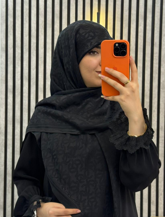 روسری ژاکارد نخ رنگ مشکی قواره 120 طرح07