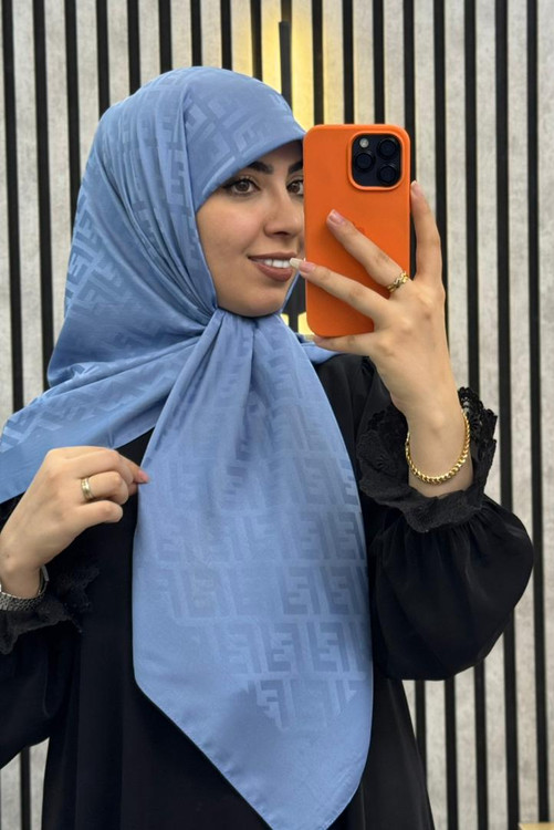 روسری ابریشم ژاکارد طرح فندی رنگ آبی