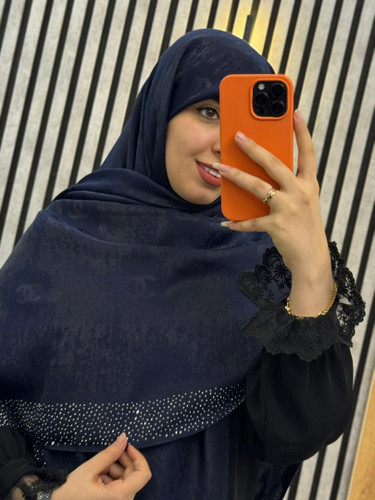 روسری وال اسلپ پتینه نگینی طرح چنل (شنل) رنگ سورمه ای