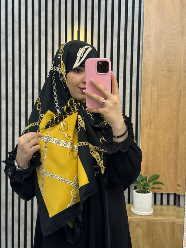 روسری ابریشم توییل قواره۱۴۰ کالکشن مشکی