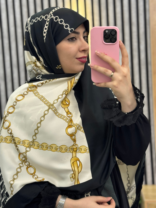 روسری ابریشم توییل قواره۱۴۰ کالکشن مشکی
