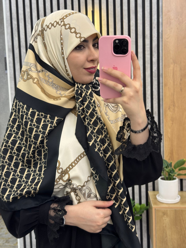 روسری ابریشم توییل قواره۱۴۰ کالکشن مشکی