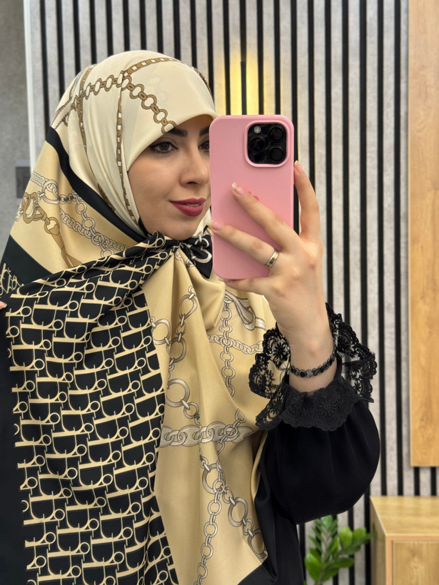 روسری ابریشم توییل قواره۱۴۰ کالکشن مشکی