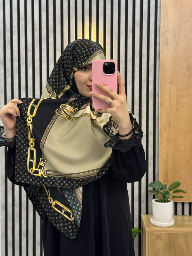 روسری ابریشم توییل قواره۱۴۰ کالکشن مشکی