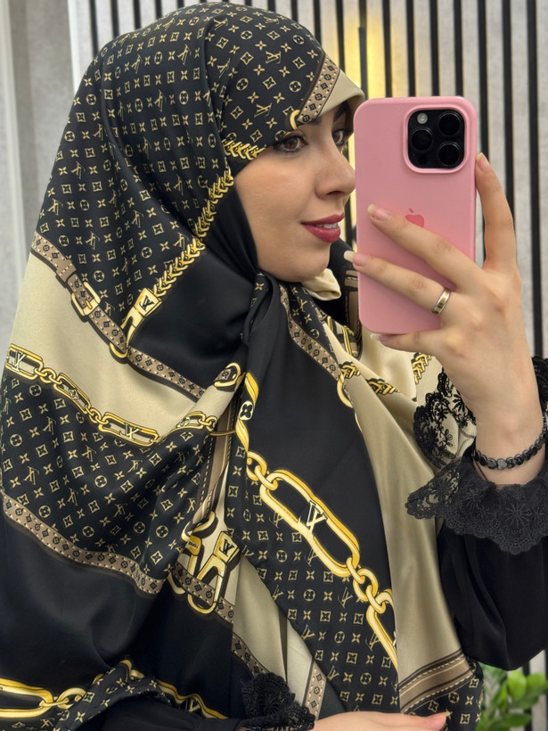 روسری ابریشم توییل قواره۱۴۰ کالکشن مشکی