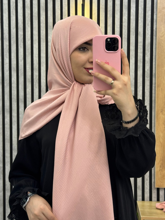 روسری رنگ صورتی ژاکارد قواره۱۴۰ بسیار لطیف