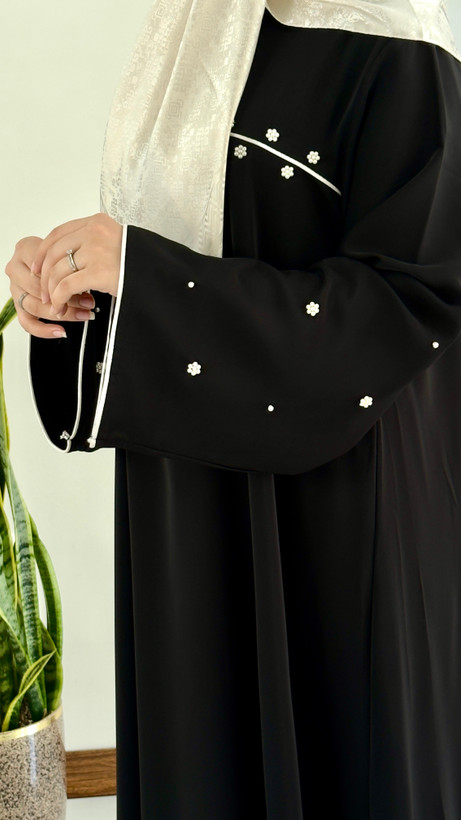 عبا مرواریدی آستین کلوش